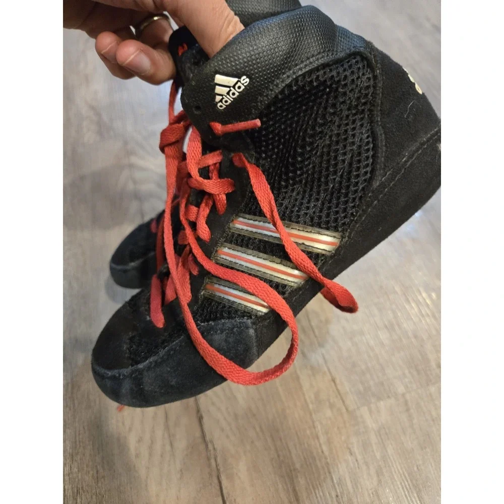 Adidas Combat Speed 3 Wrestling Shoes Kids Size 1 Black G12671 Boxing MMA RARE